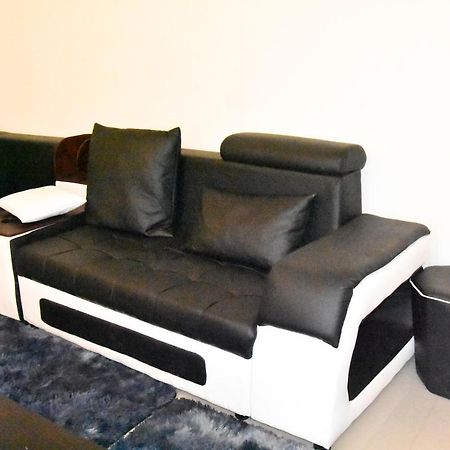 Spacious Zamtel Flat Lusaka Exteriör bild
